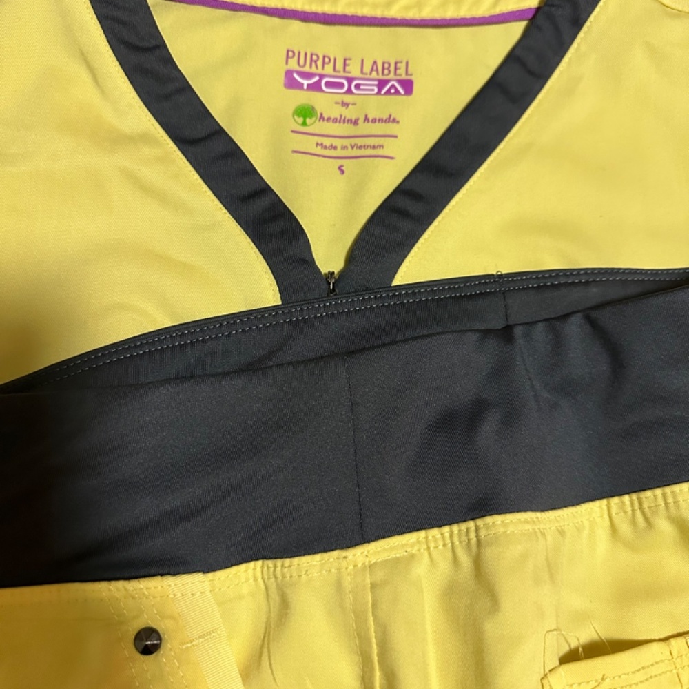 Uniform Scrub Set - Picture 14 of 15